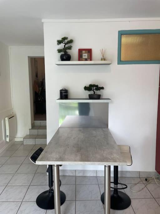 Apartament Les Berges De L'Oust Malestroit Zewnętrze zdjęcie