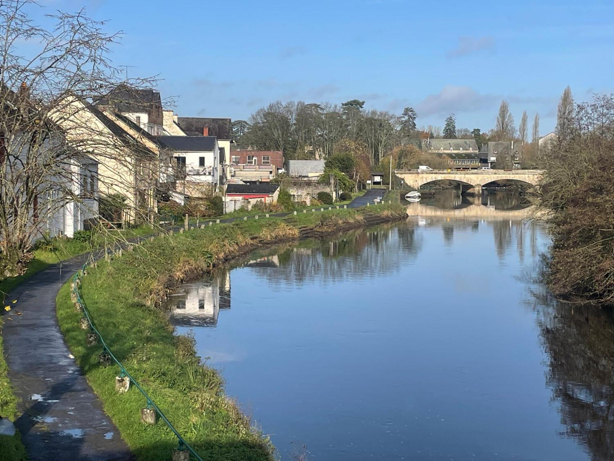 Apartament Les Berges De L'Oust Malestroit Zewnętrze zdjęcie